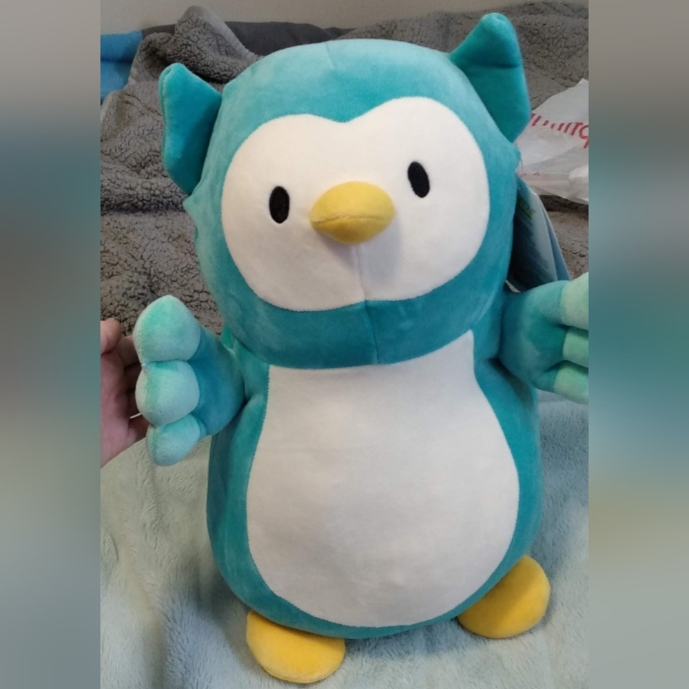 Winston Squishmallow Hugmee